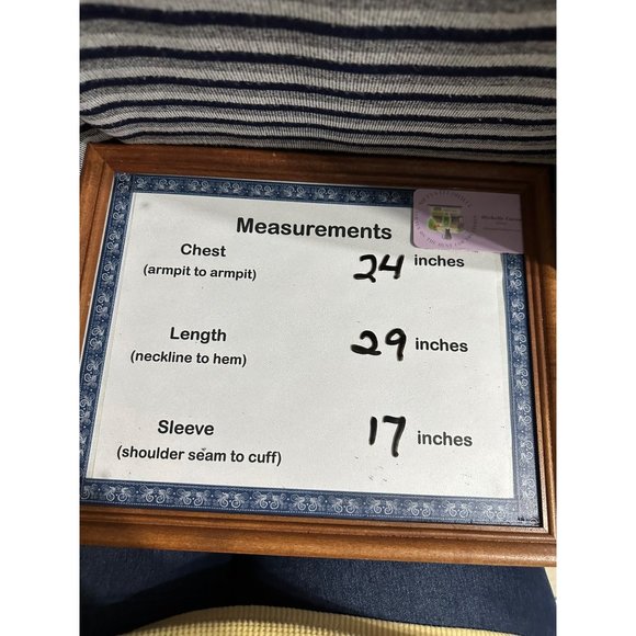 C J Banks size 1X blue striped soft button accents pullover top - Picture 7 of 7